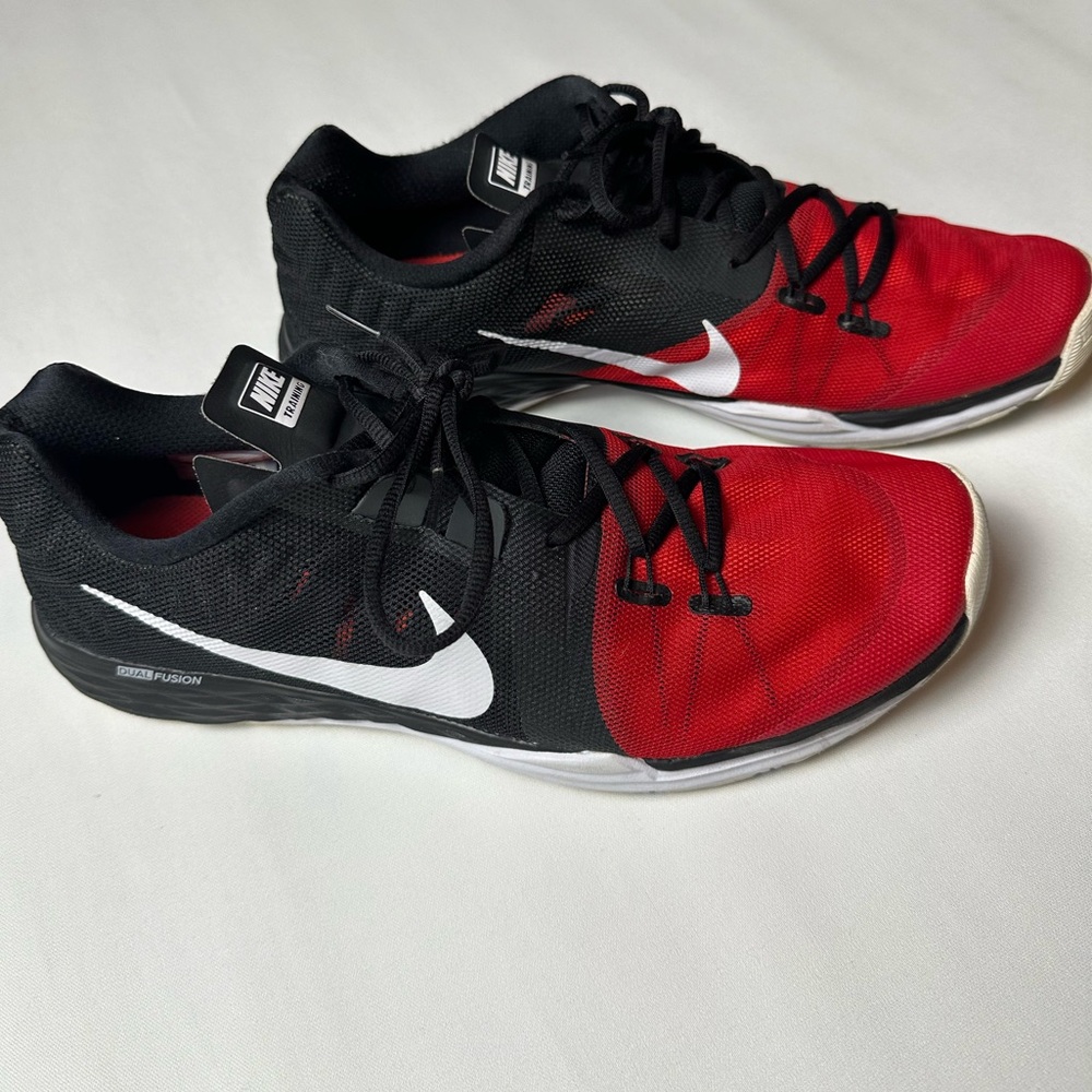 Nike men’s athletic shoes. Black, white, red. Great condition. Size 13